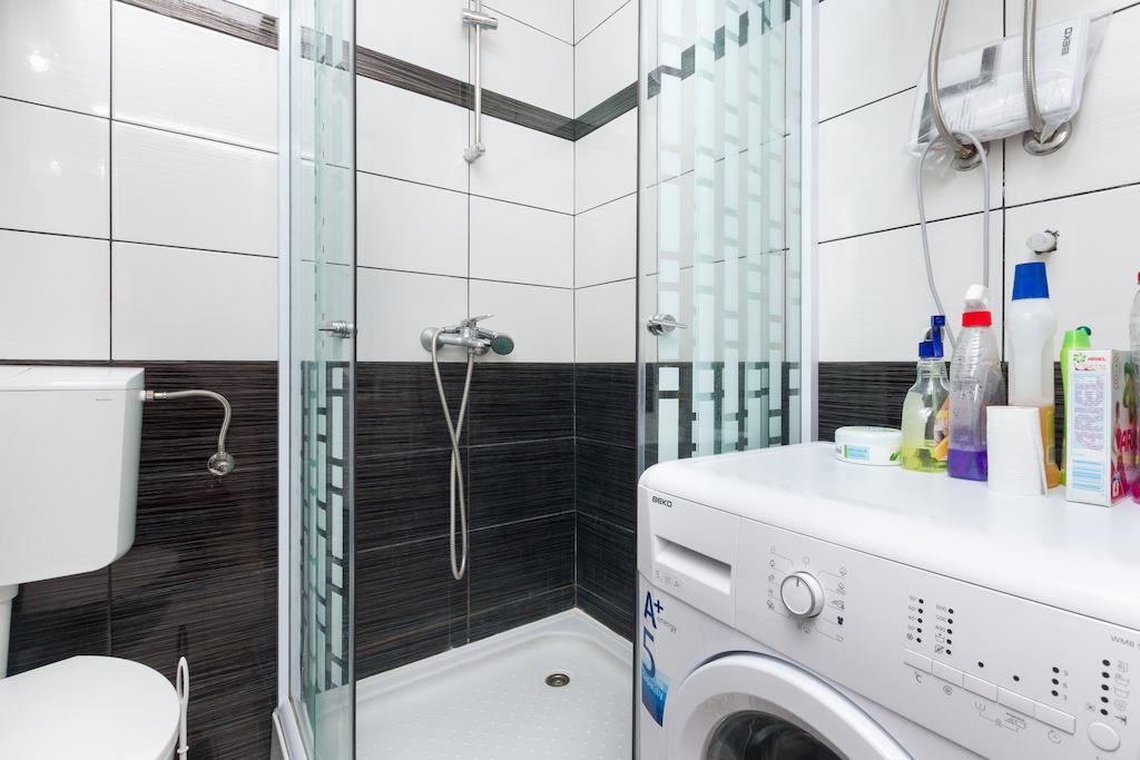 Rooms Pama Split Buitenkant foto
