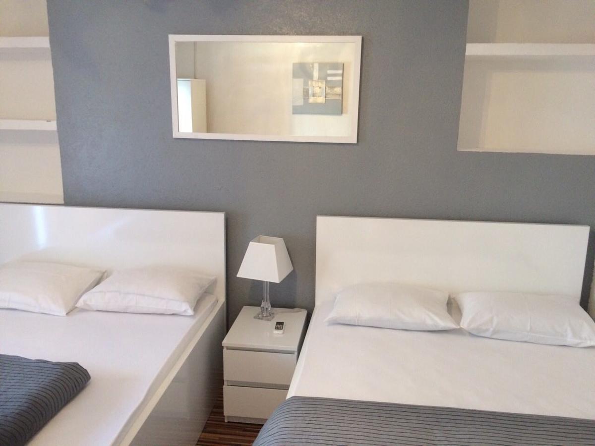 Rooms Pama Split Buitenkant foto